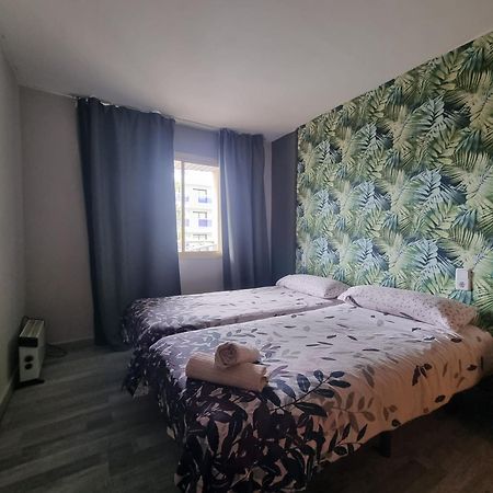 Bonito apartamento cerca de la playa Salou Exterior foto