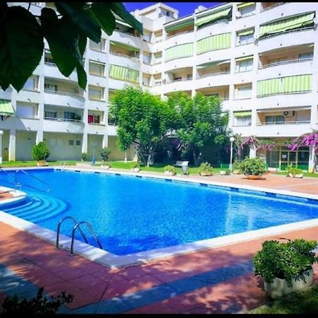 Bonito apartamento cerca de la playa Salou Exterior foto