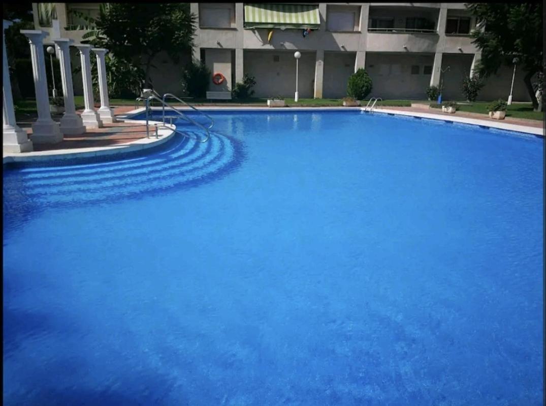 Bonito apartamento cerca de la playa Salou Exterior foto